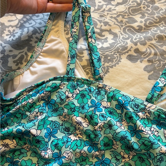Lands End Tankini Swim Top - Picture 6 of 7